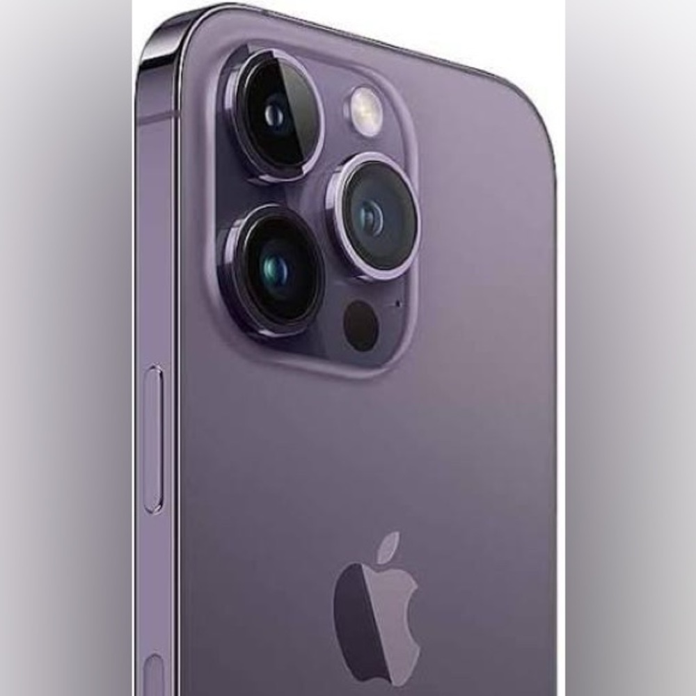 Apple iPhone 14 Pro Max in Lavender